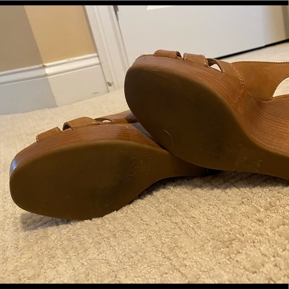 Peep Toe Wedgies - Picture 5 of 5